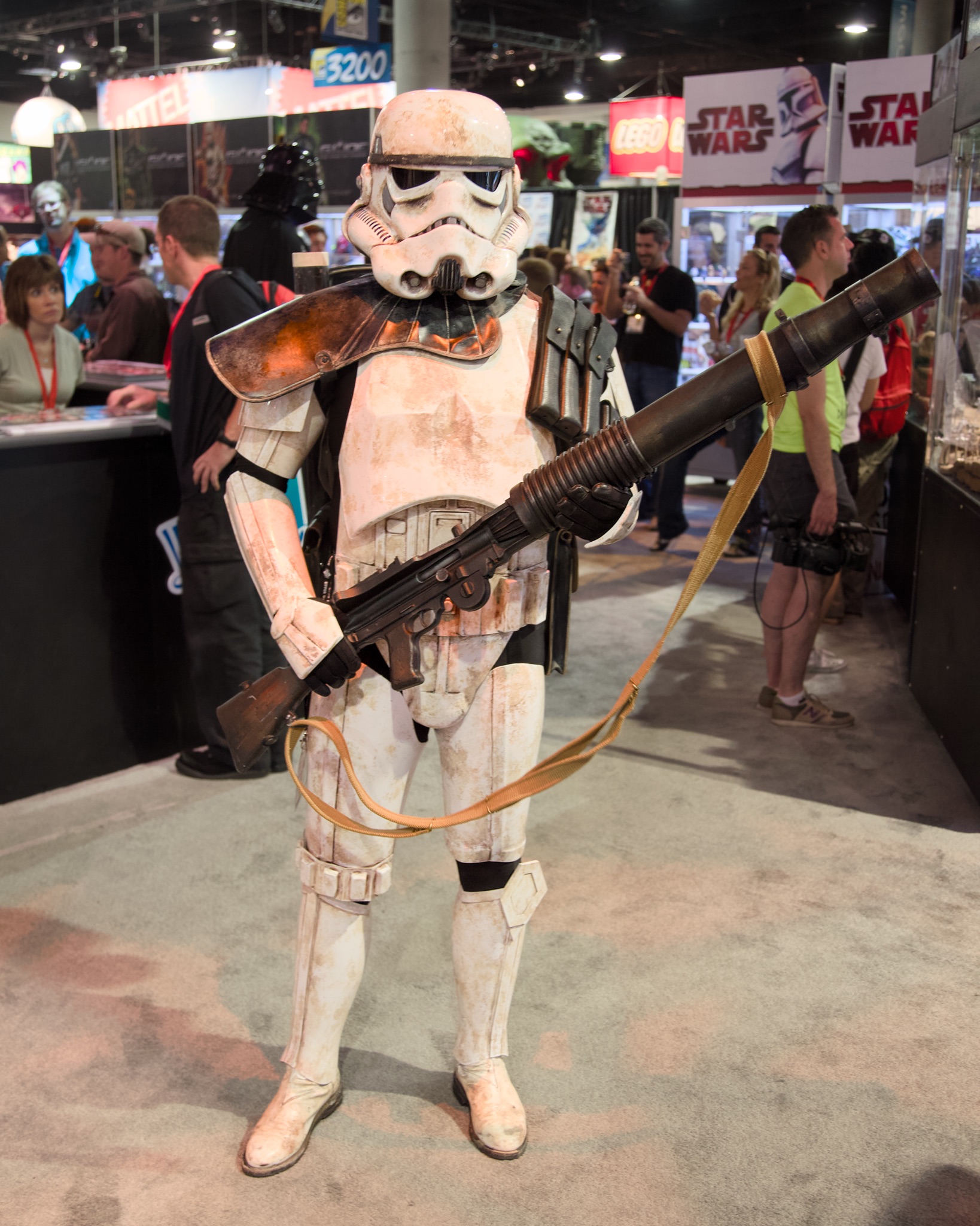 San Diego Comic-Con - Canon - Canon EOS 5D Mark II
