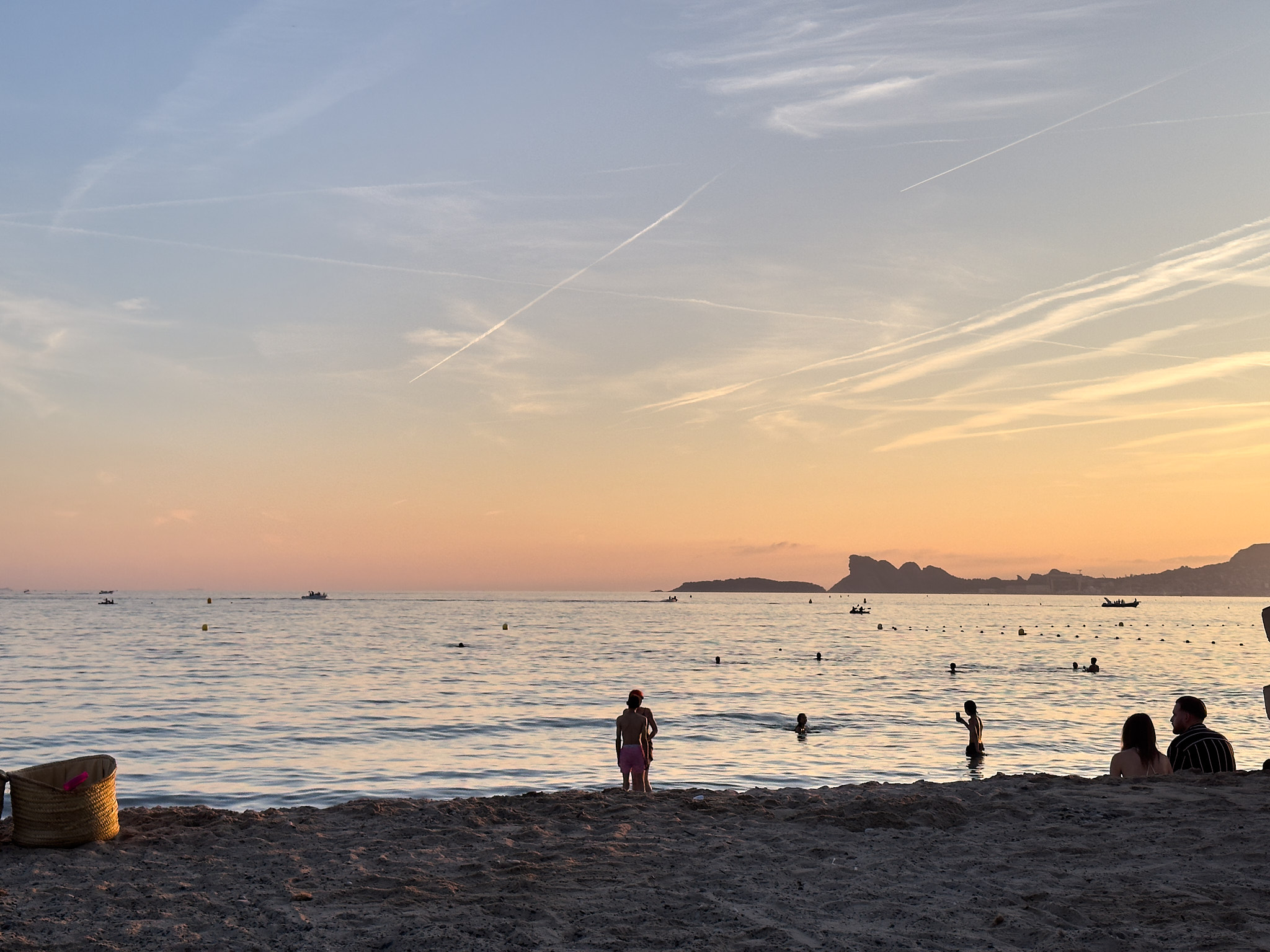 Sporting Plage - Apple - iPhone 15 Pro Max - iPhone 15 Pro Max Main (6.8mm)