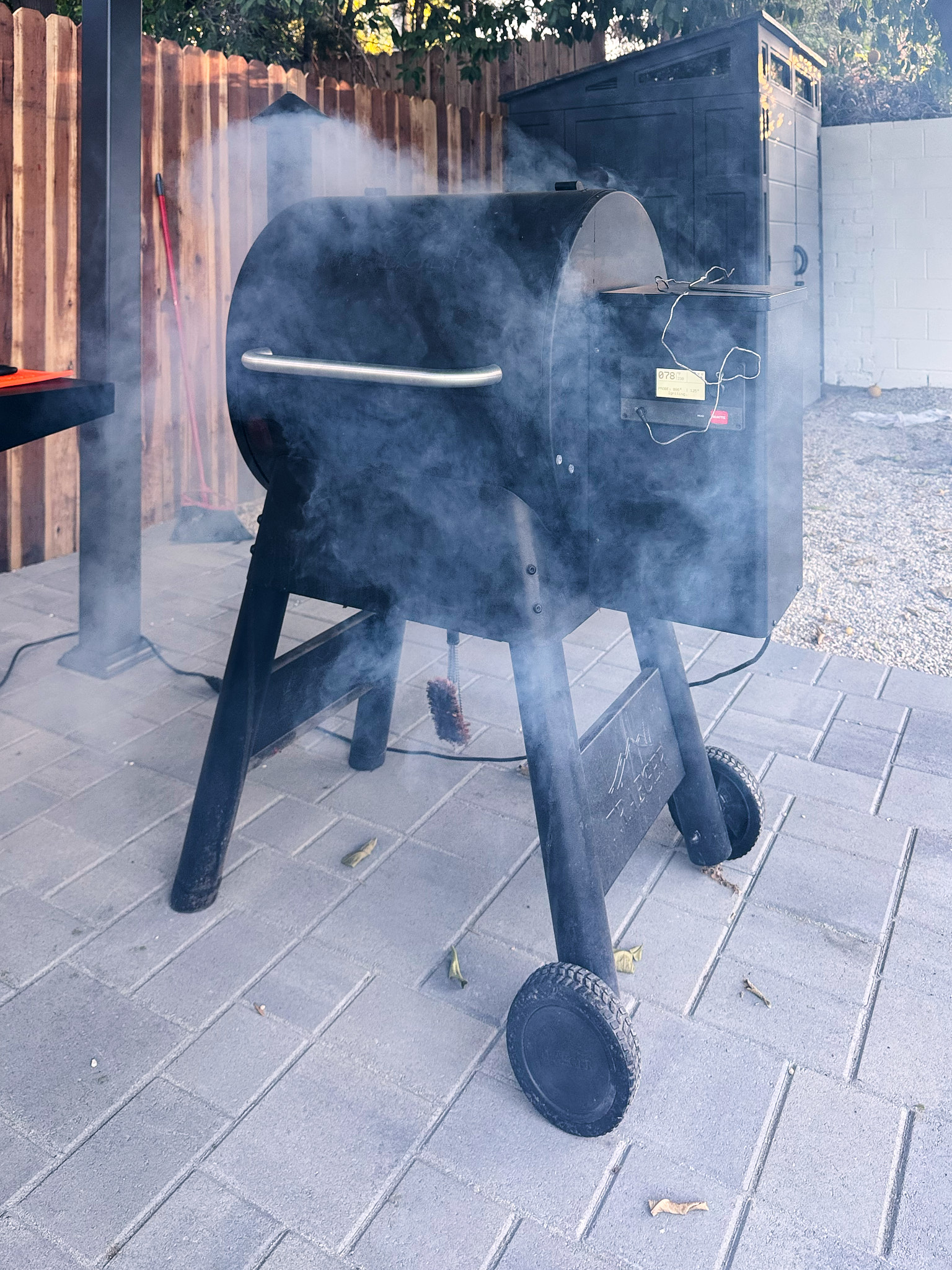 Apple - iPhone 15 Pro Max - iPhone 15 Pro Max Main (6.8mm)